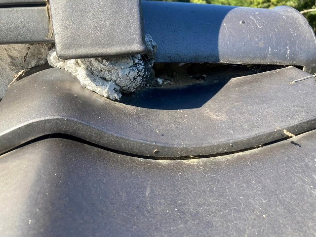 瓦屋根の漆喰の劣化